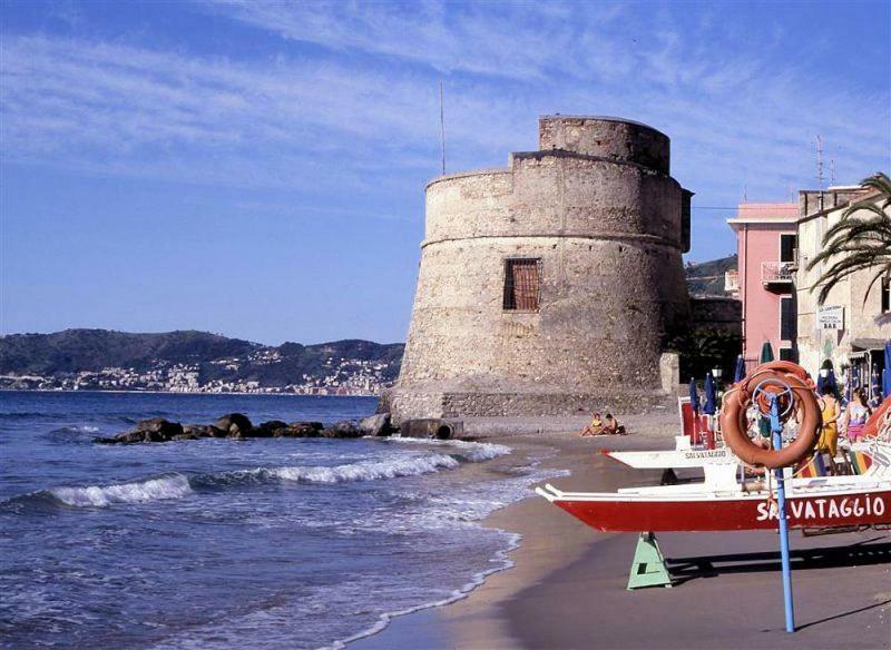 Top Relax Apartment Alassio Exterior photo